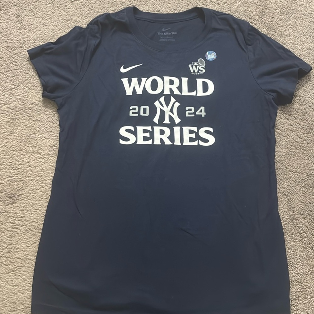 Yankees TShirt Size Boys Large